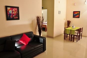Wayanad Cliff Hotel Kalpetta Exterior photo