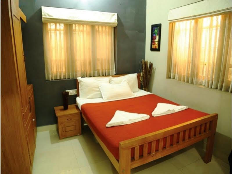 Wayanad Cliff Hotel Kalpetta Exterior photo